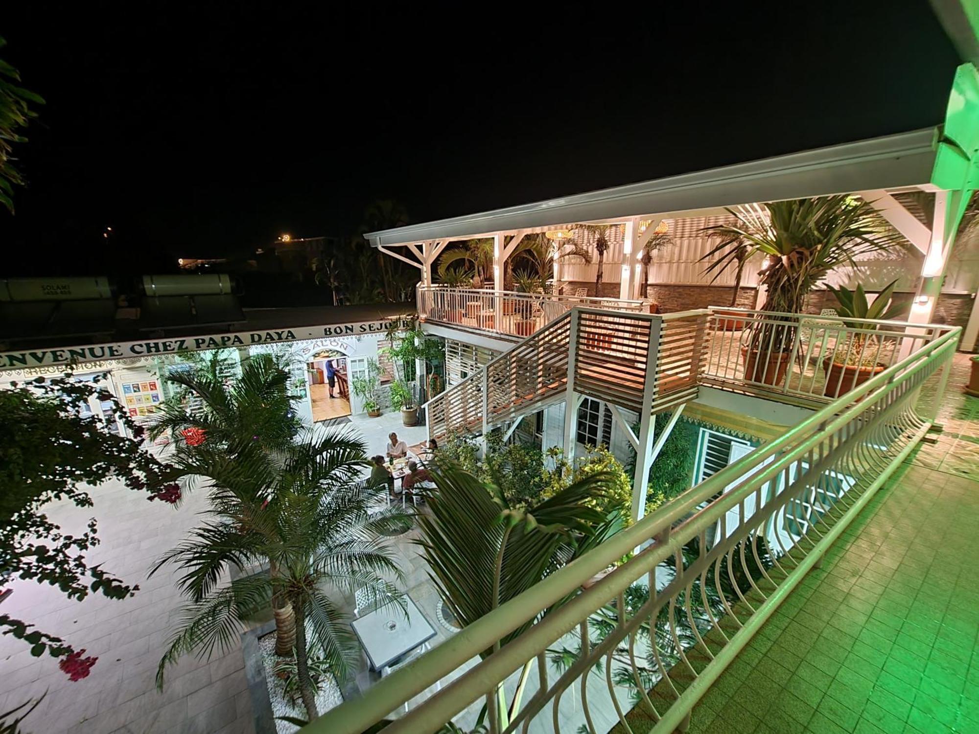 Hotel Chez Papa Daya 생피에르 외부 사진