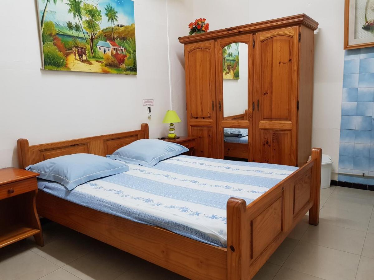 Hotel Chez Papa Daya 생피에르 외부 사진